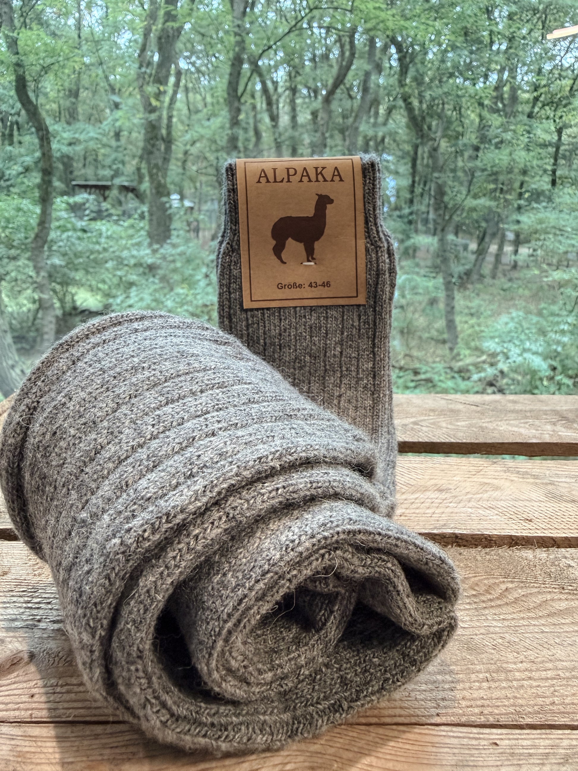 Graue Alpaka Kniestrümpfe aus 92 Prozent Alpakawolle