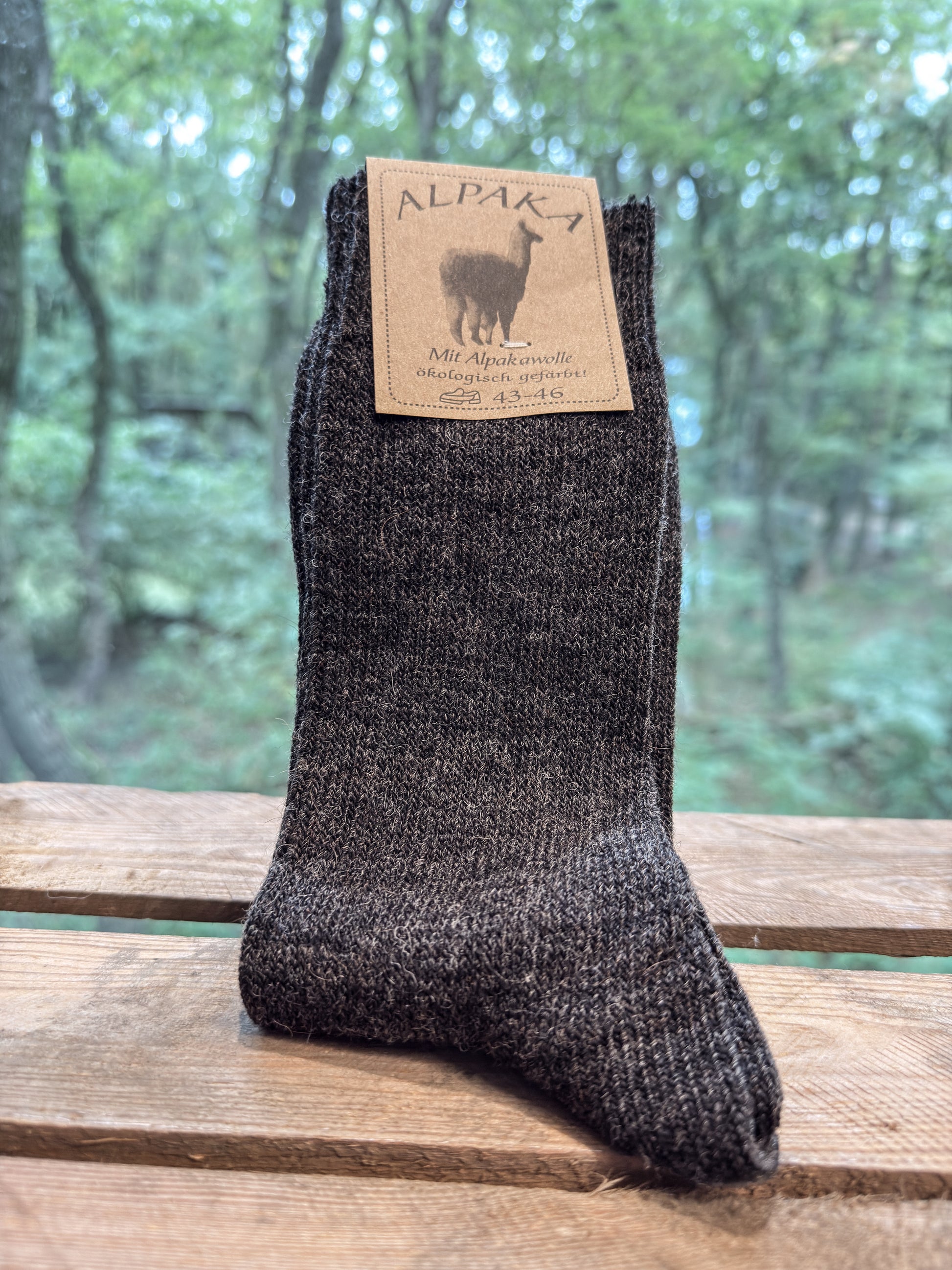 Alpaka Socken aus 92 Prozent Alpakawolle in Anthrazit