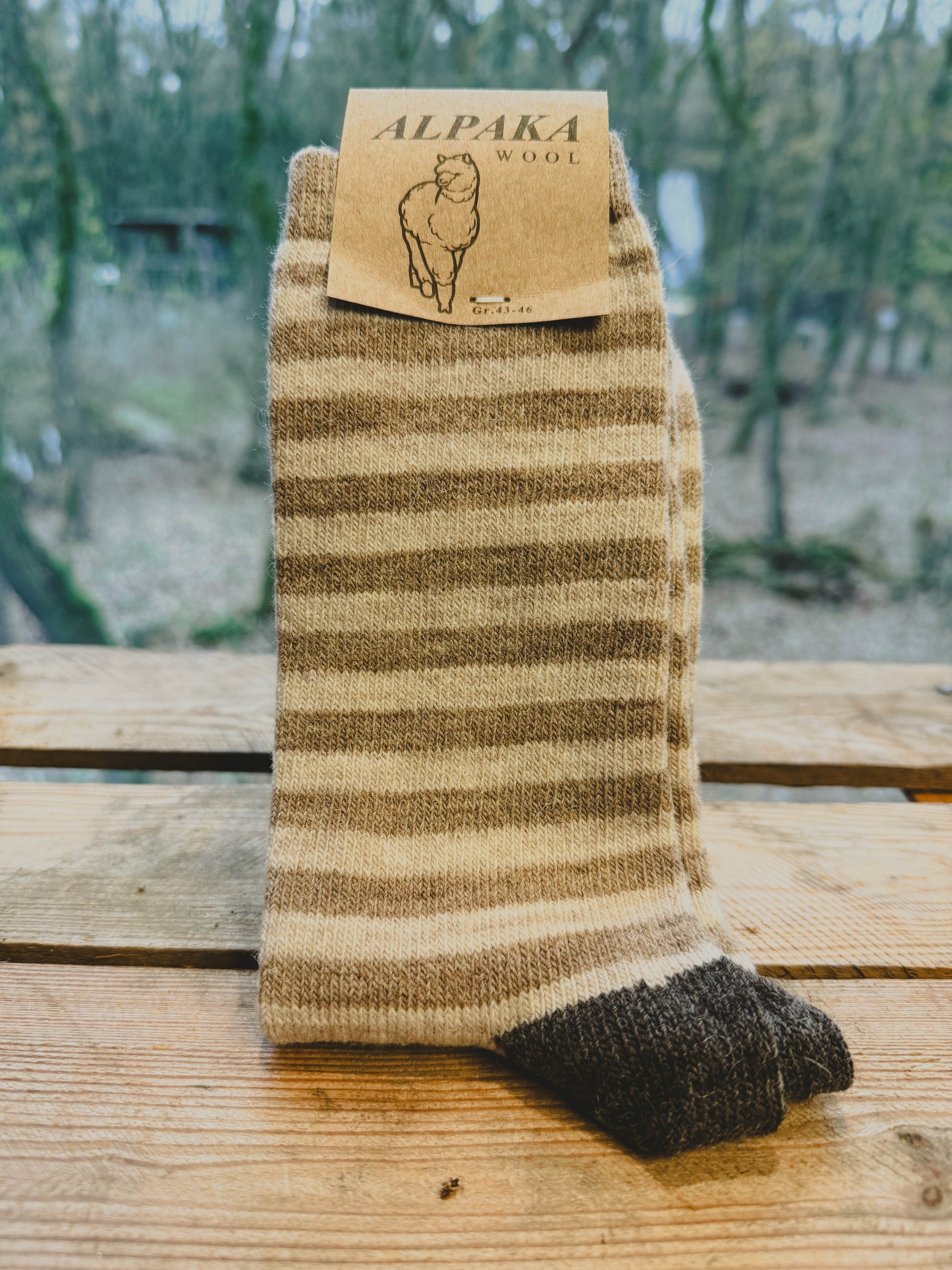 Alpaka Ringel-Socken TriColor aus 92 Prozent Alpakawolle in Natur/Braun